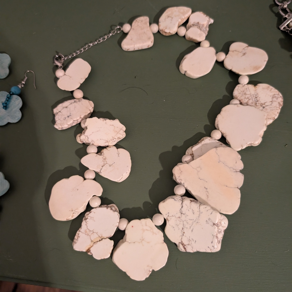 Elegant White-Cream Color Stone Necklace